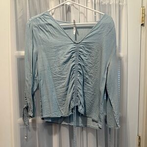 girl krazy Light Blue Long Sleeve V-Neck Ruched Front Top